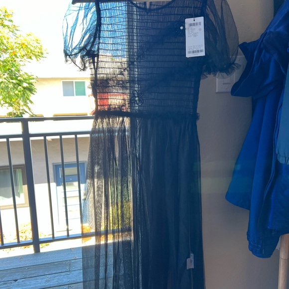 New Women black dress never worn, with tag - Picture 2 of 5